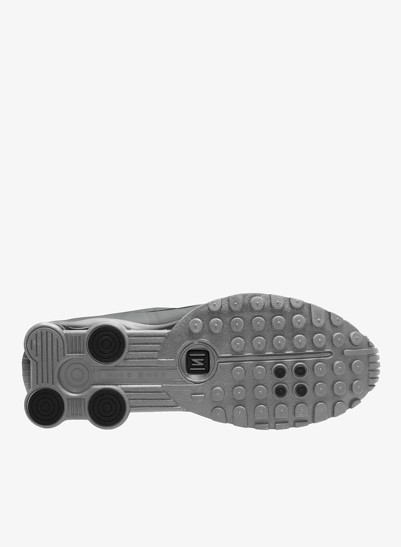 Nike Shox R4 - Image 4